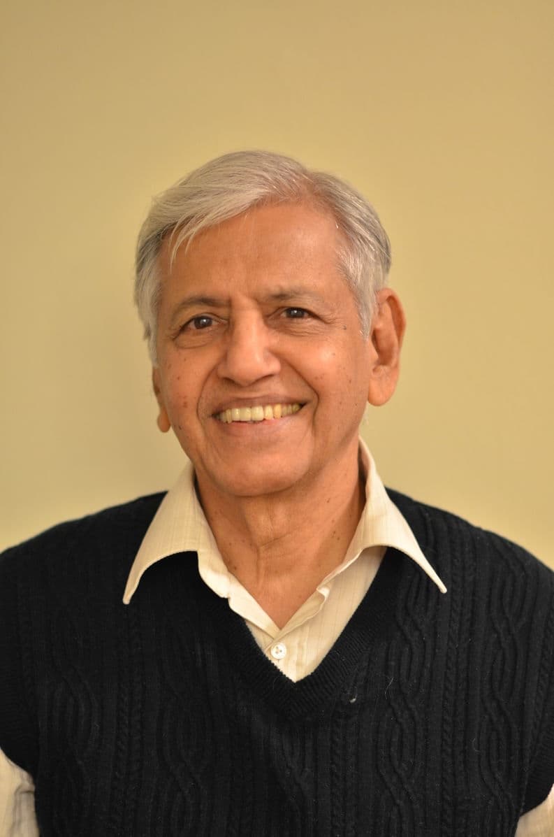 Srivatsa Ramaswami - Yoga Teacher on Omstars