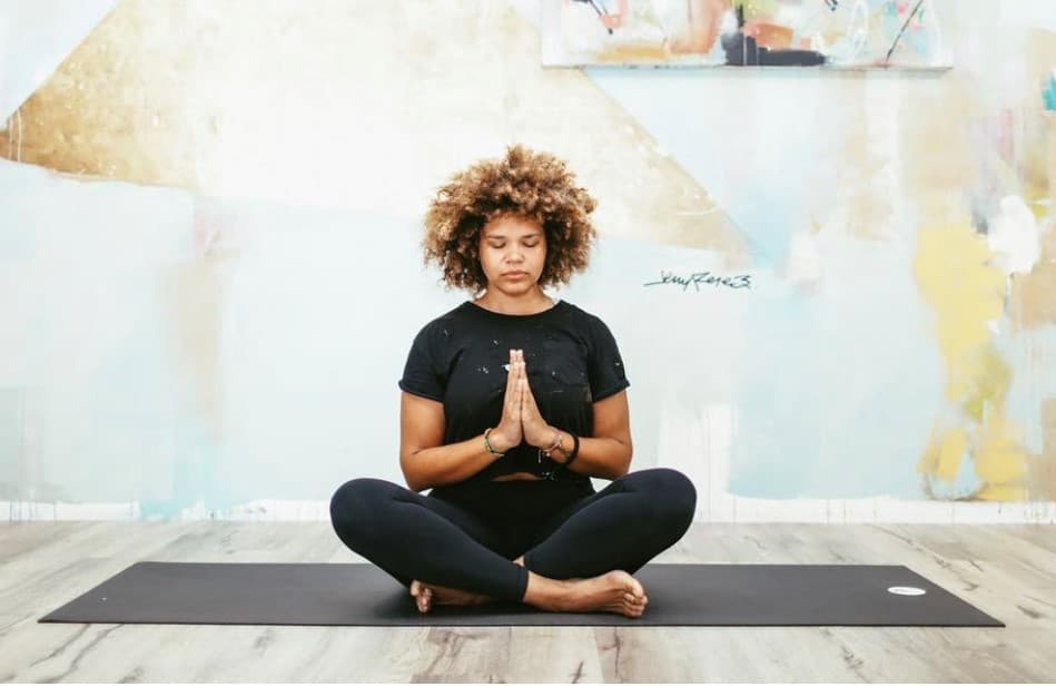 Jenny Perez - Yoga Teacher on Omstars