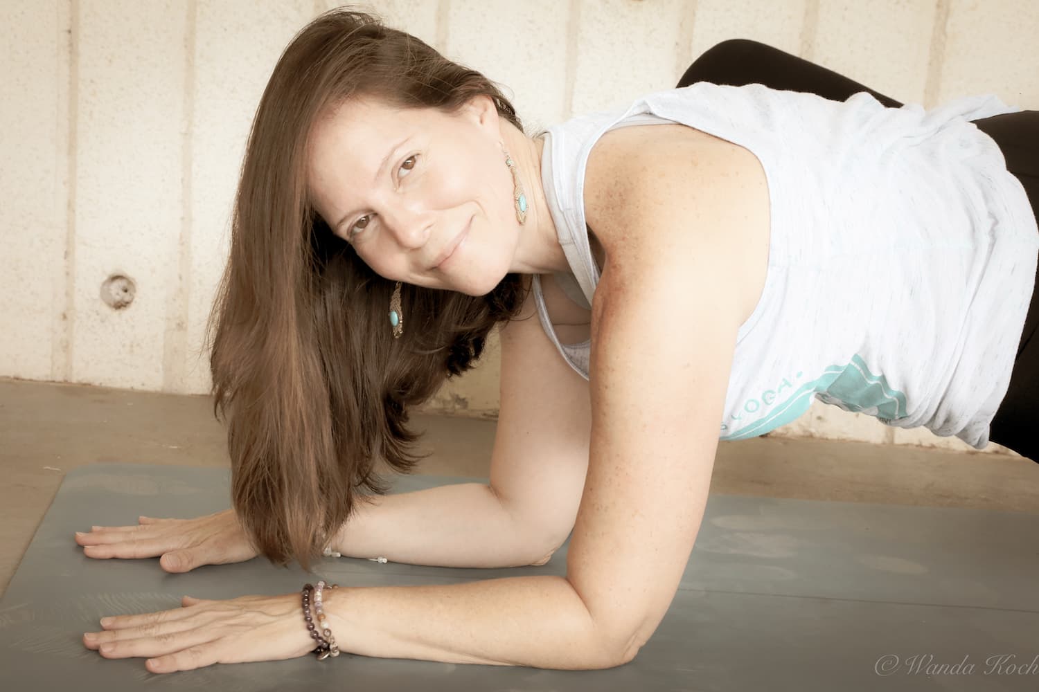 Alexandra Santos - Yoga Teacher on Omstars