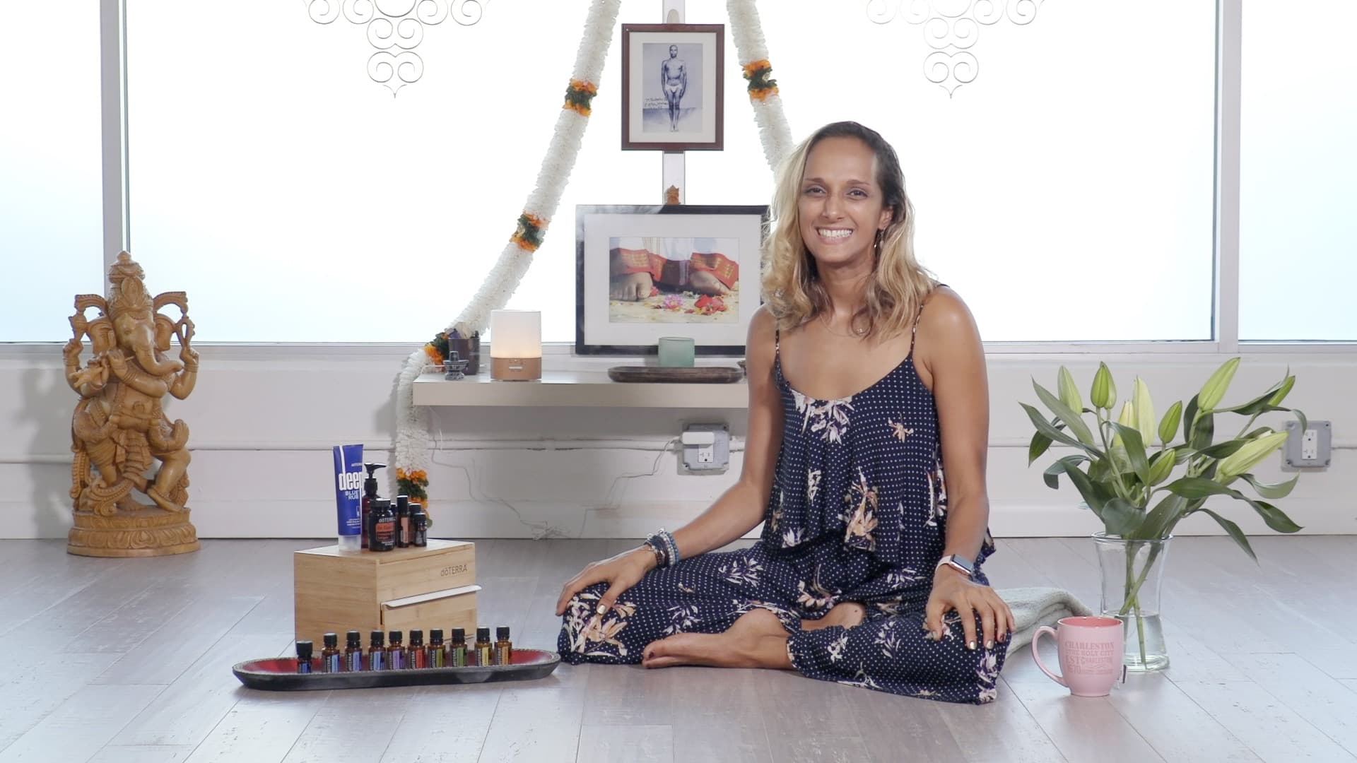 Polina Marian - Yoga Teacher on Omstars