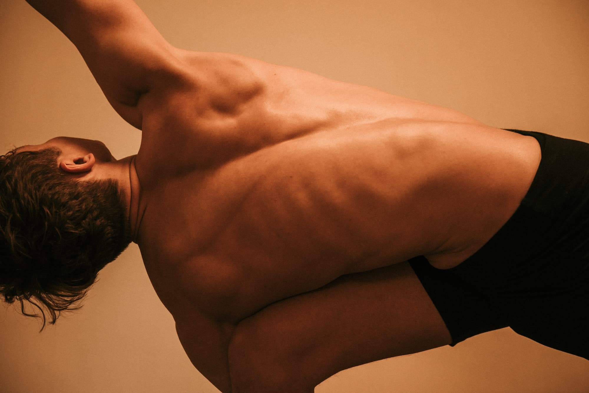 Sam Silversides - Yoga Teacher on Omstars