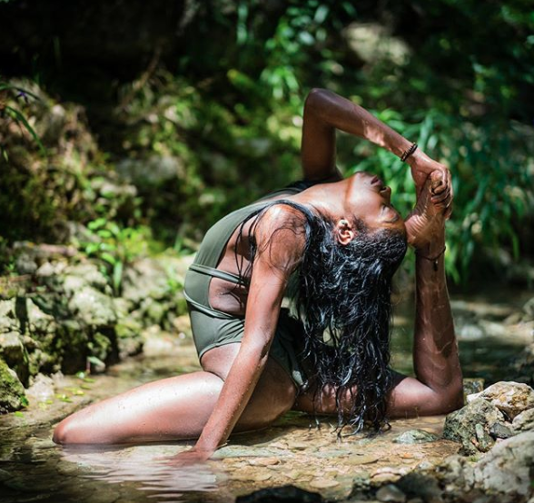 Elizabeth Richardson - Yoga Teacher on Omstars