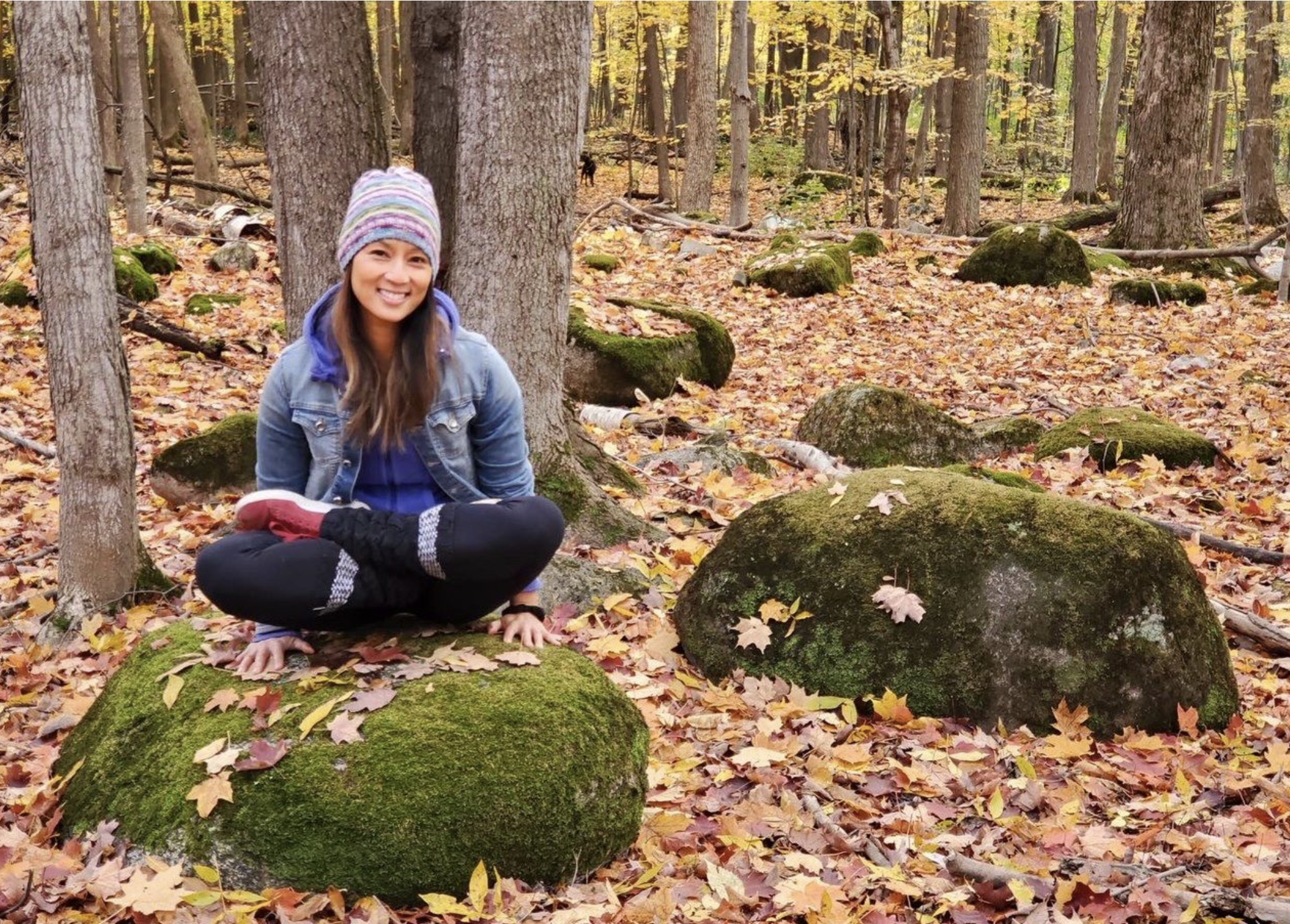 Rozel Gonzales - Yoga Teacher on Omstars