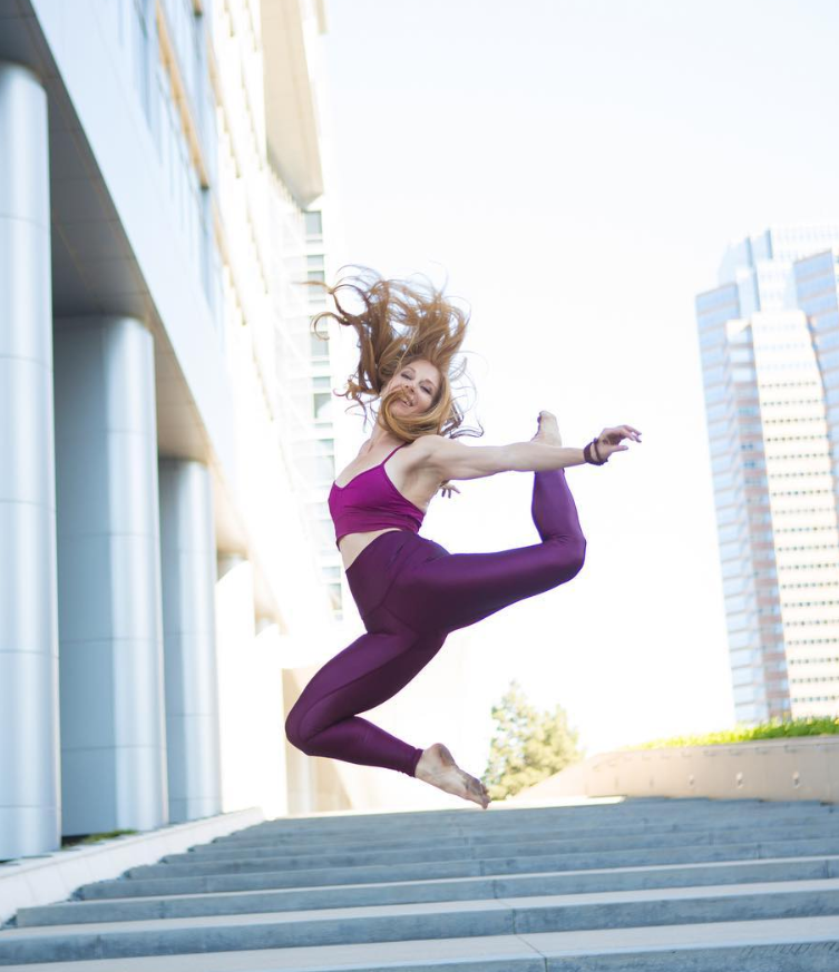 Cristi Christensen - Yoga Teacher on Omstars