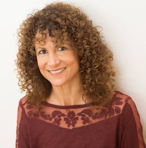 Profile image of Desirée Rumbaugh