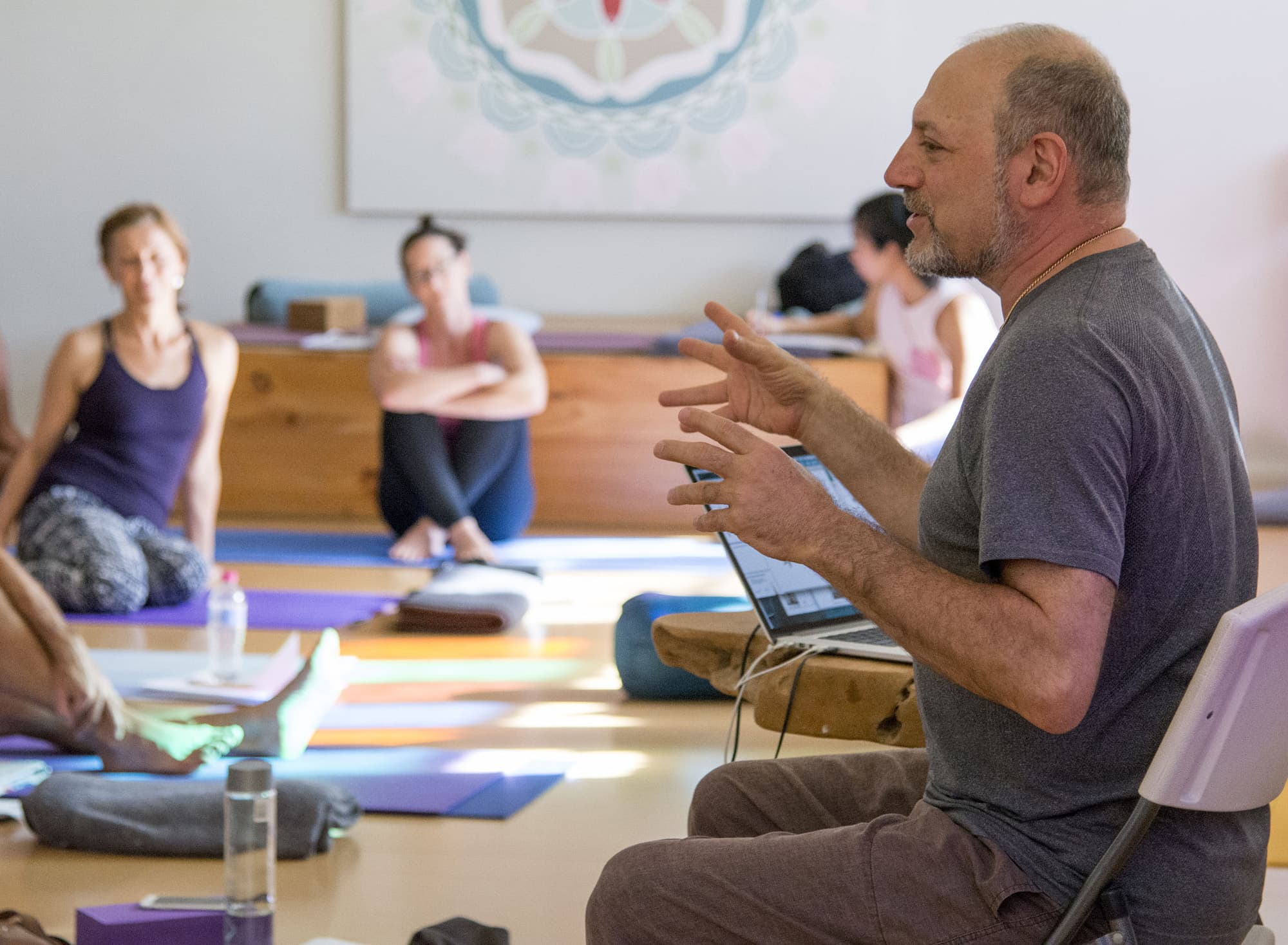 Leslie Kaminoff - Yoga Teacher on Omstars