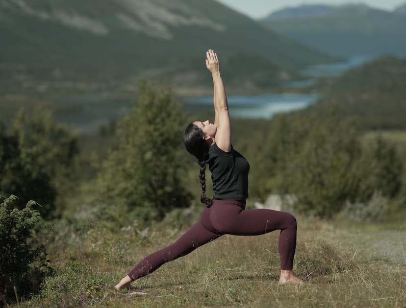 Decorative Image Banner with Live Teachers