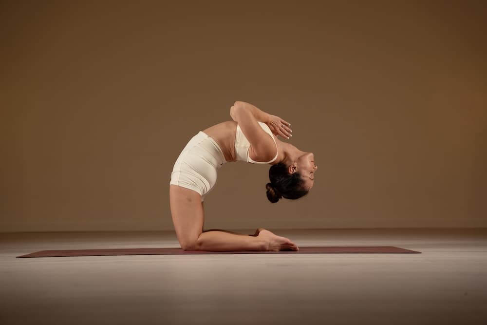 Yoga Drills for Flexibility: The Spine with Kino MacGregor
