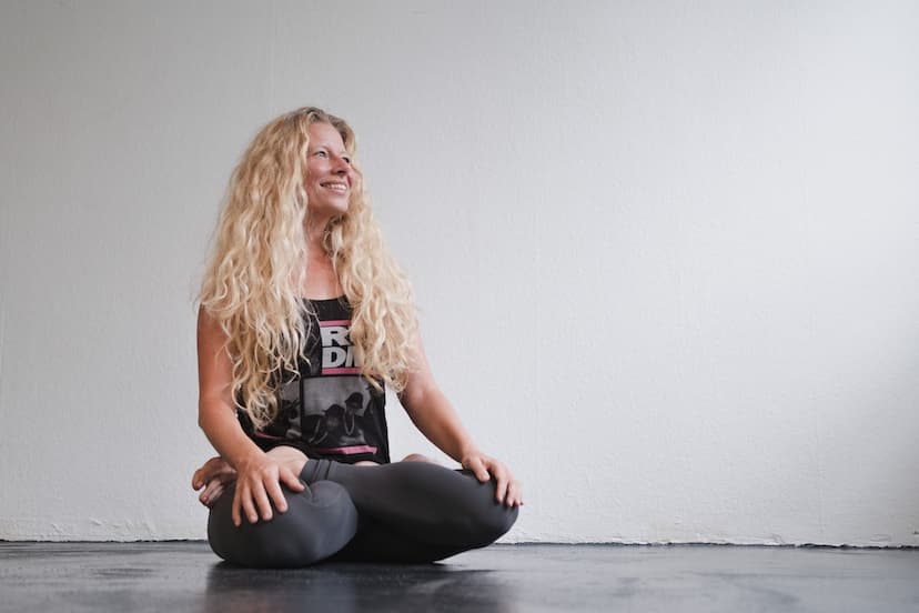 Decorative Image Banner with Live Teachers