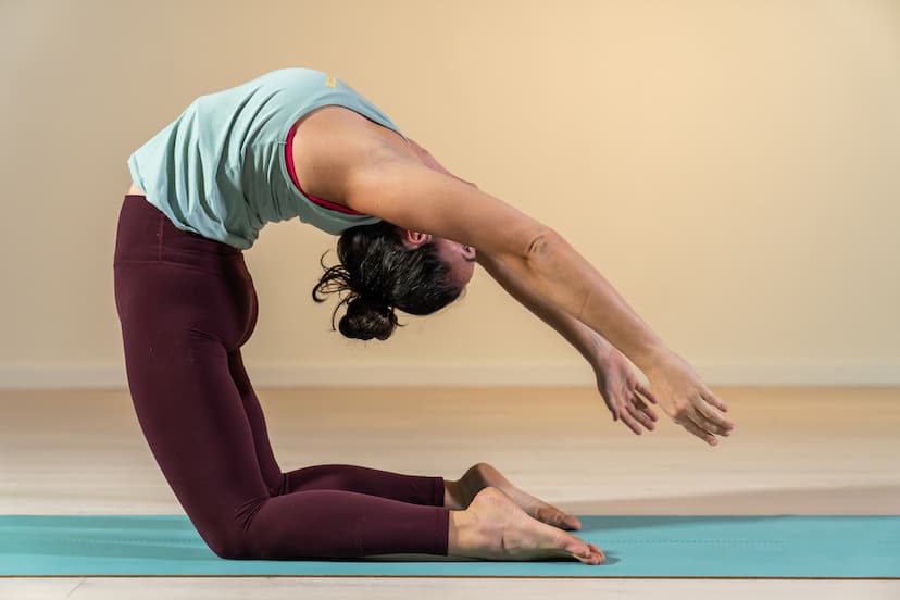 Decorative Image Banner with Live Teachers